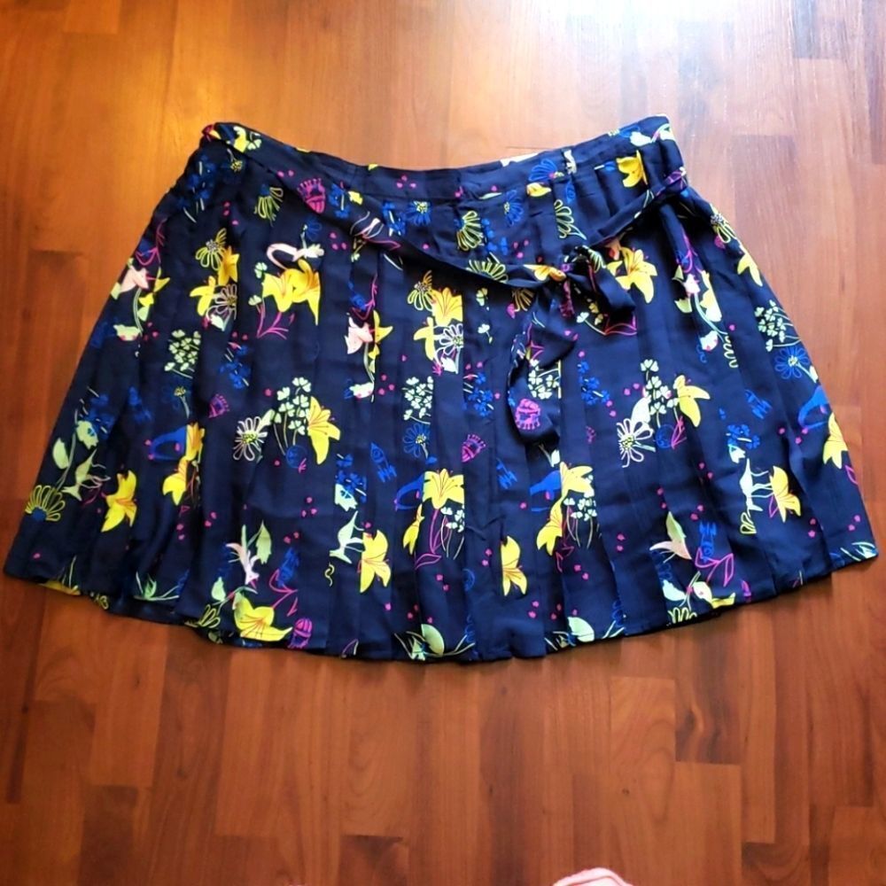 Modcloth Pleated Navy Pattern Skirt